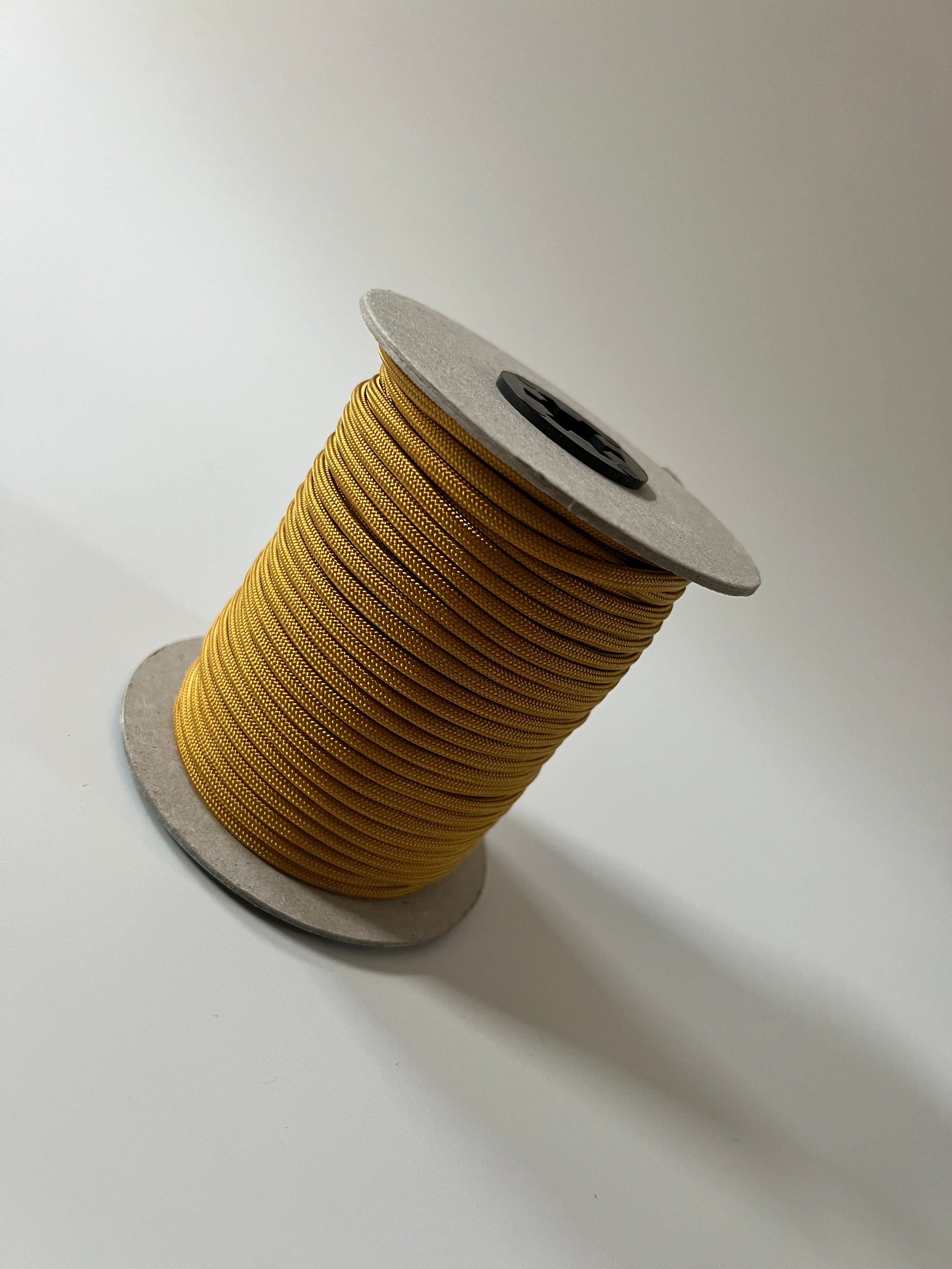 Paracord 550 Typ III Gold