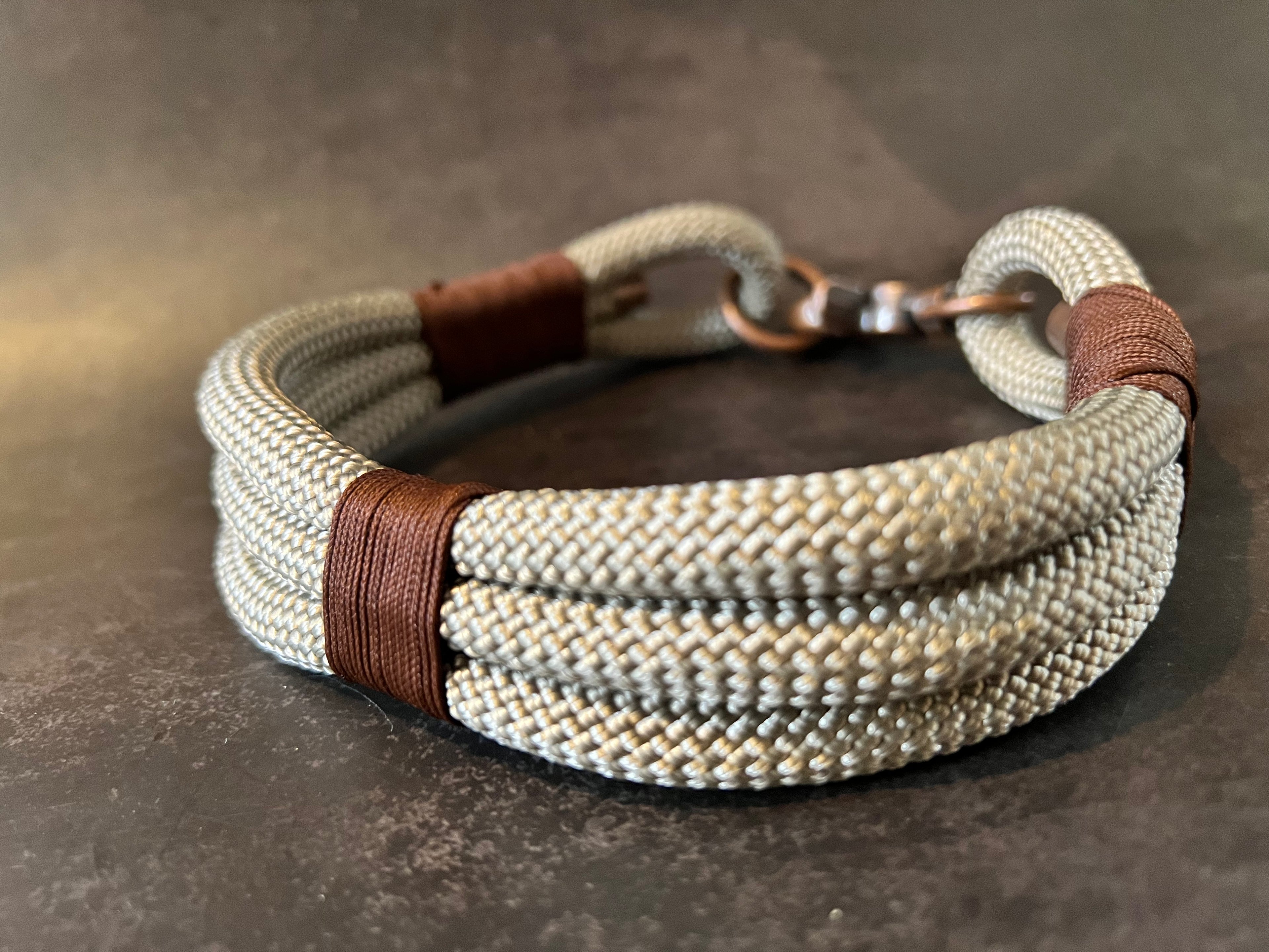 "Buddy" Halsband